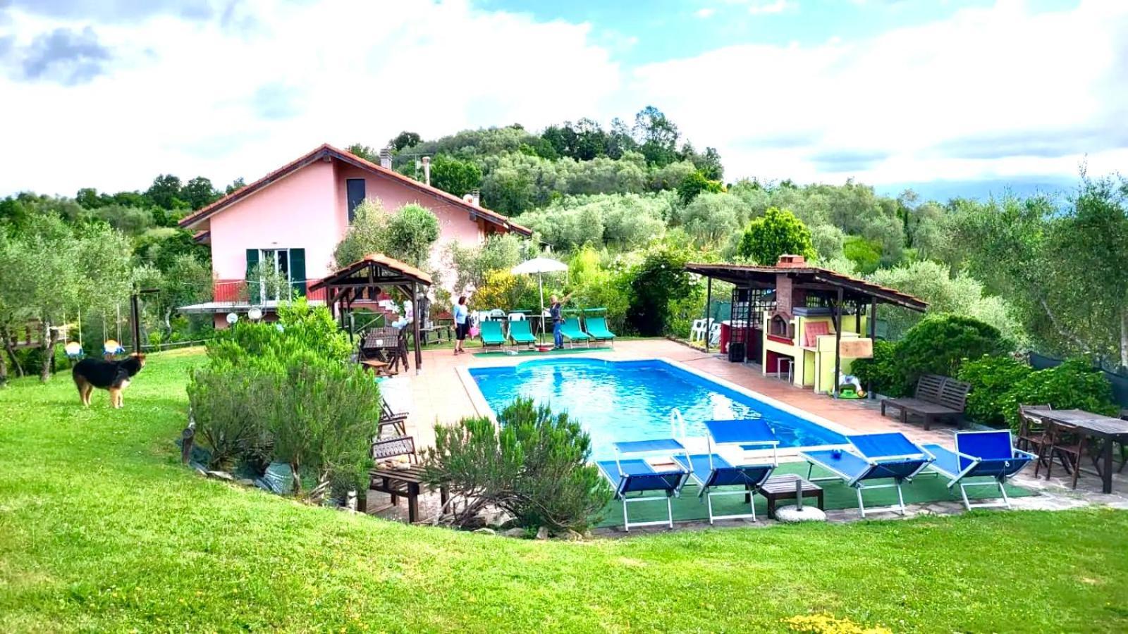 La Casa Rosa Hotel Borghetto di Vara Exterior photo